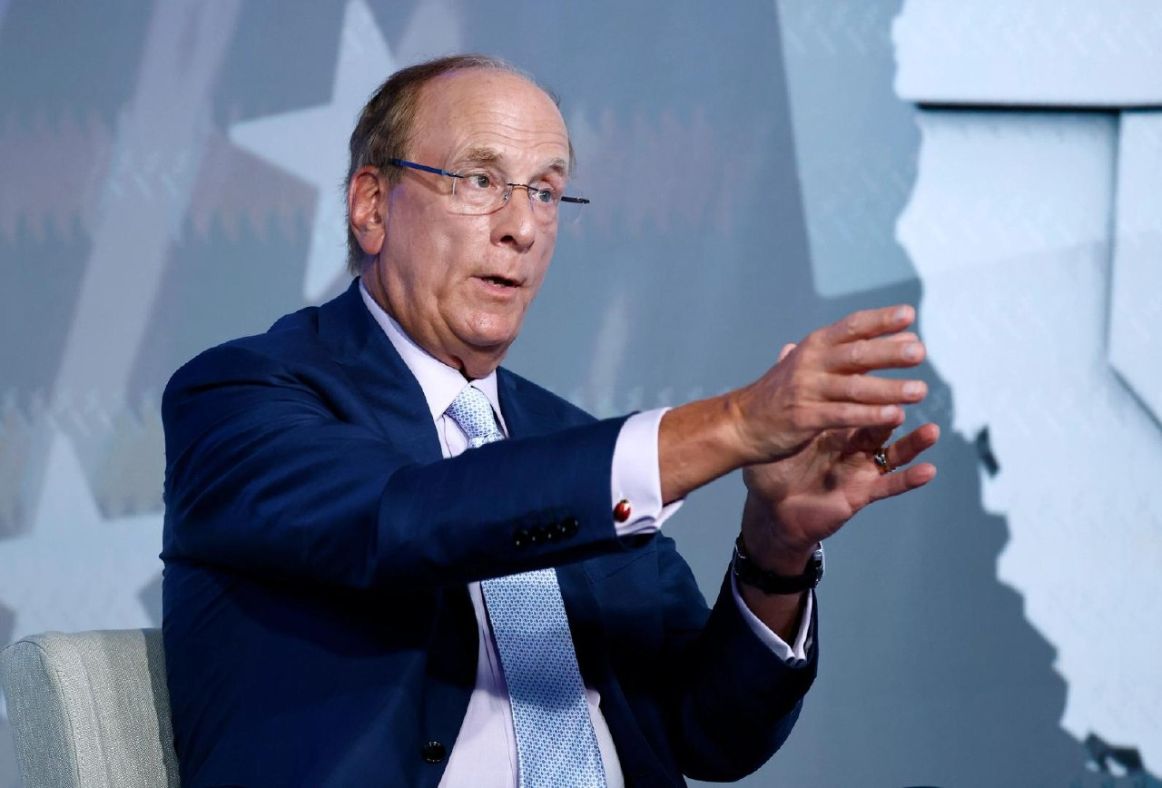 Larry Fink oo ka hadlaya maalgashiga dhijitaalka ah iyo tokenization-ka